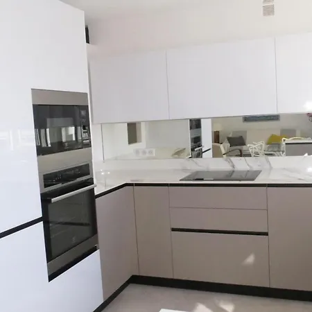 Апартаменти Renove 3 Pieces Avec Terrasse, Climatisation, Wifi Et Garage A - Fr-1-780-57 Сент-Максім