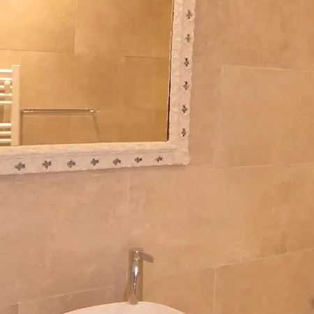 Apartament 3 Pieces Avec Terrasse, Clim, Wifi, Garage En Centre-ville A - Fr-1-780-57