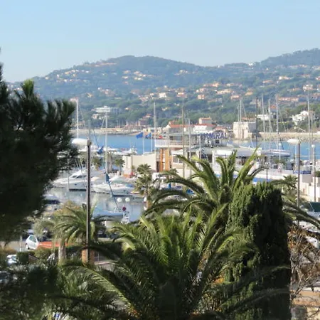 3 Pieces Avec Terrasse, Clim, Wifi, Garage En Centre-ville A - Fr-1-780-57 Apartament Sainte-Maxime