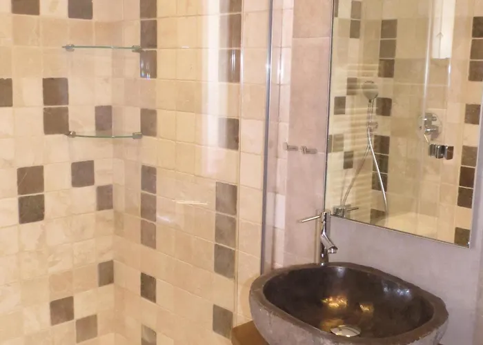 Renove 3 Pieces Avec Terrasse, Climatisation, Wifi Et Garage A - Fr-1-780-57